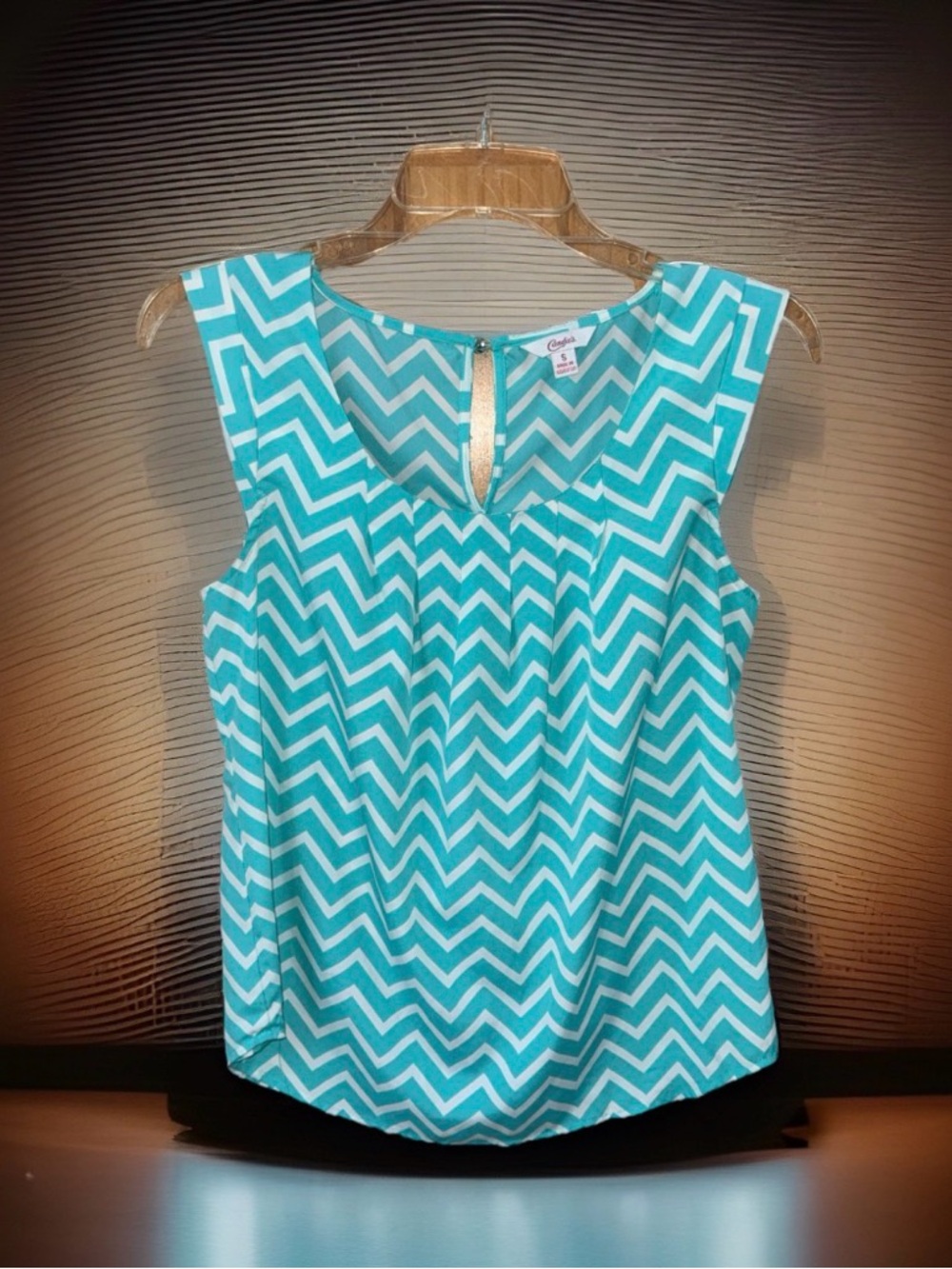 NwoT Candie's Women’s Teal & White Chevron Sleeveless Tank - S - EC